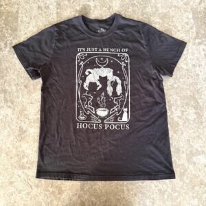 Disney Hocus Pocus T-shirt Small